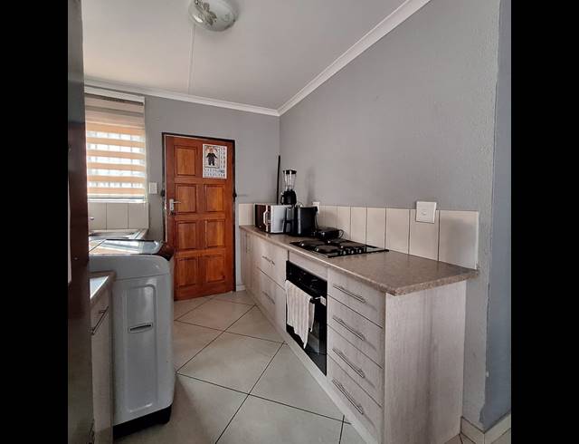 3 BEDROOM HOUSE FOR SALE IN BERGSIG